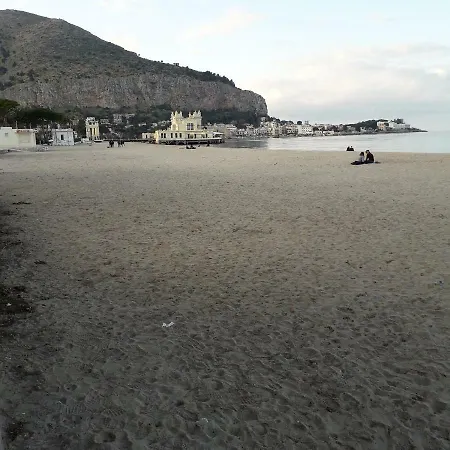 Privat bolig Signorile In Condominio Rallo